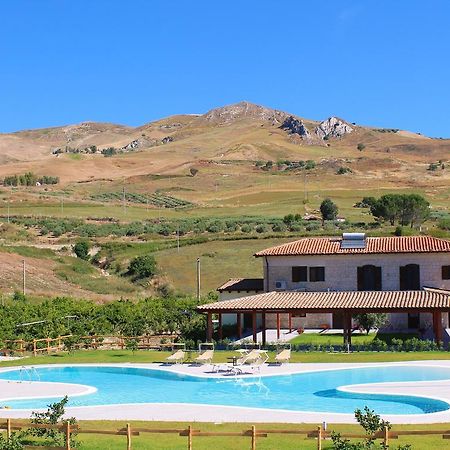 Tenuta Lanza Il Mulino Acquaviva Platani Exterior foto