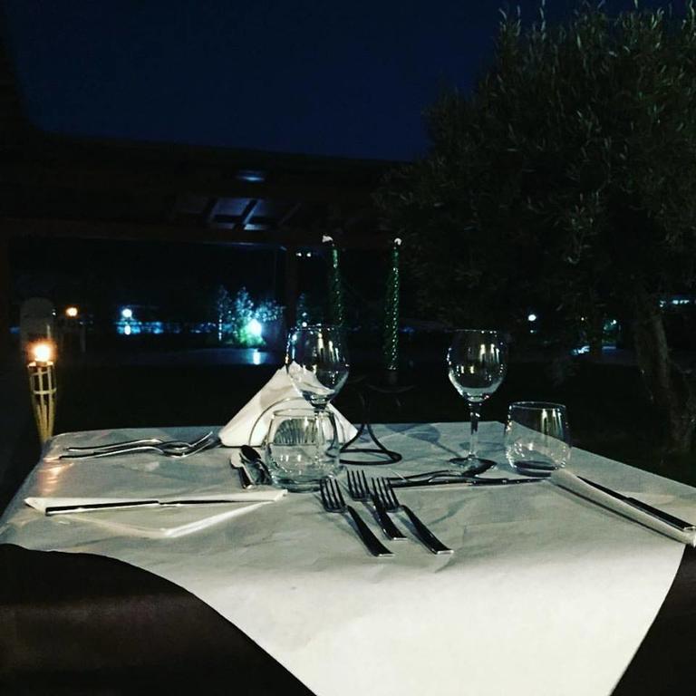 Tenuta Lanza Il Mulino Acquaviva Platani Exterior foto
