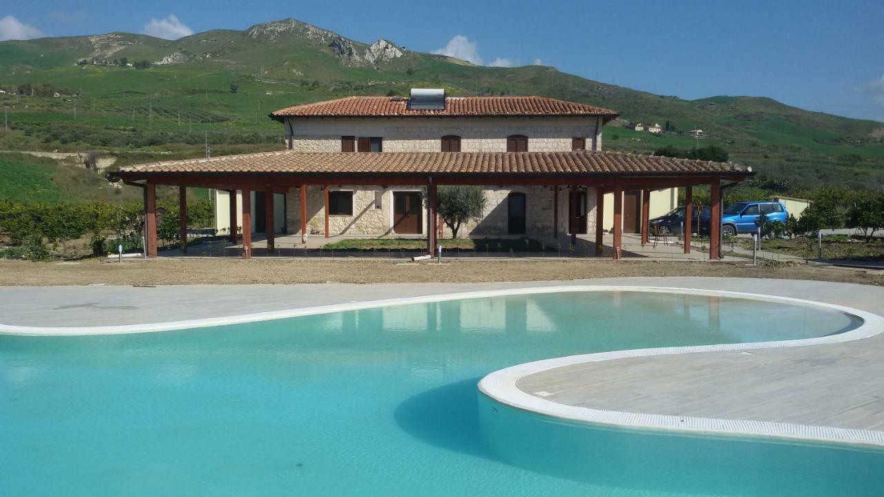 Tenuta Lanza Il Mulino Acquaviva Platani Exterior foto